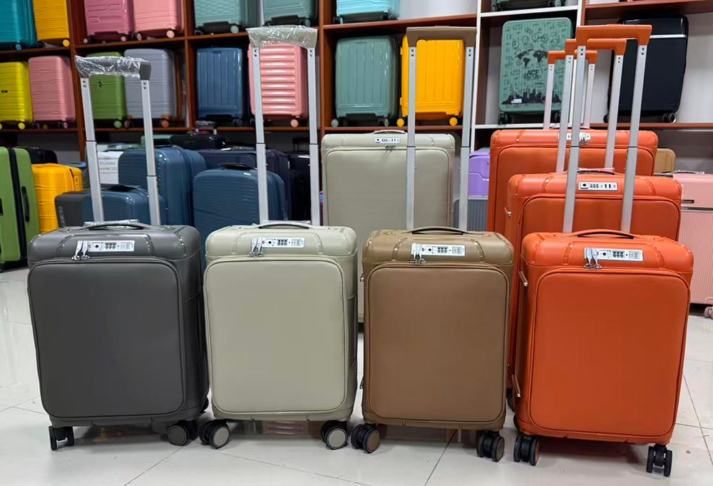 Wholesale Lightweight Luggage with PP Top and Bottom and 290T Waterproof Oxford Fabric